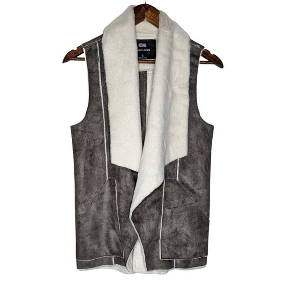 Faux Fur and Suede Vest Naked Zebra Gray White Winter Boho Apres Ski Small - Picture 1 of 5